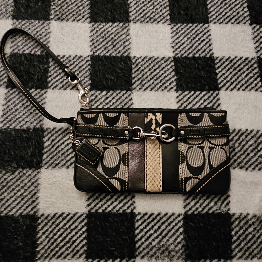 Coach wristlet